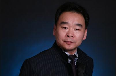 勇于创新,立体传承 ——风雷京剧团团长