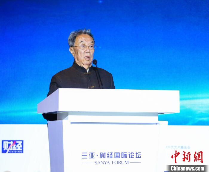 “人民艺术家”王蒙三亚谈文化自信:包含从