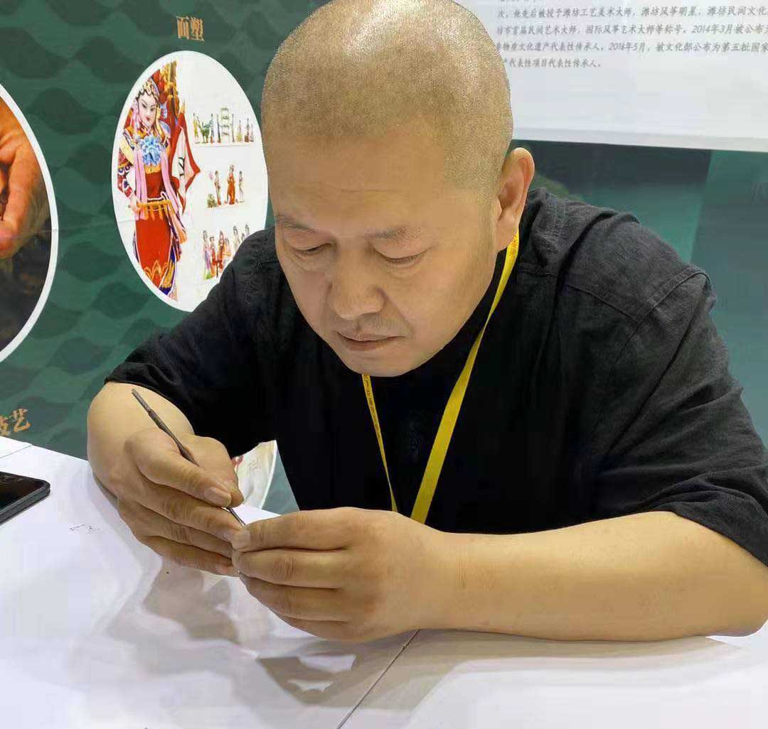 刘斌.jpg
