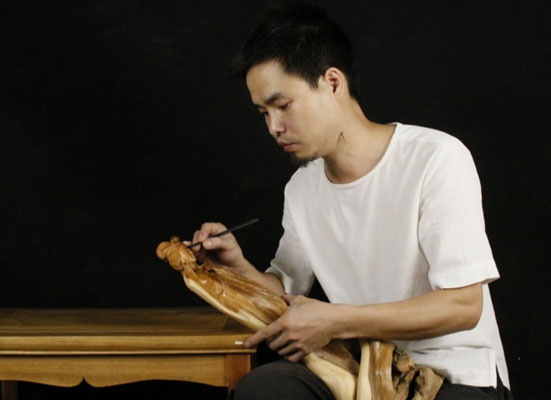 来自自然,用之自然,记中国根艺美术大师陈