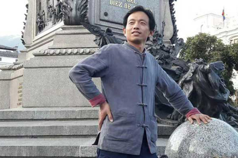 手握乾坤泥塑人,一心一意筑匠心——泥塑艺