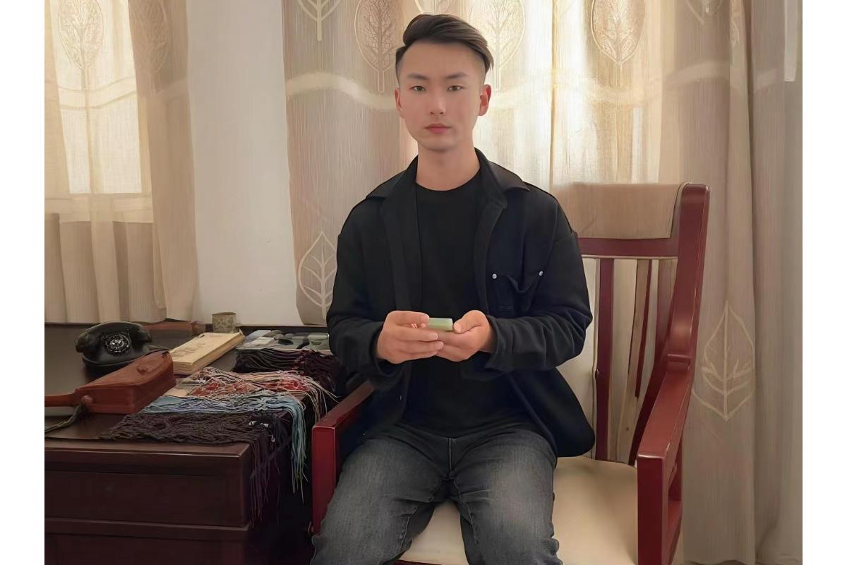 石松——玉雕传承人