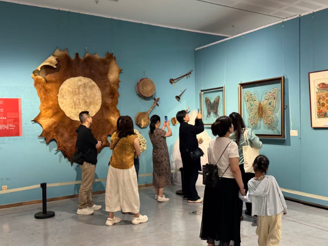 “镂光刻影——华州皮影传承与创新艺术展览”全国巡展走进遵义